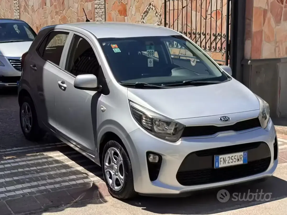 Usata Kia Picanto City 67 CV (49 kW) 2018 Grigio Utilitaria