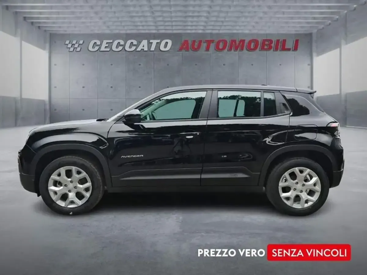 Nuova Jeep Avenger Altitude 100 CV (73 kW) 2026 Nero SUV
