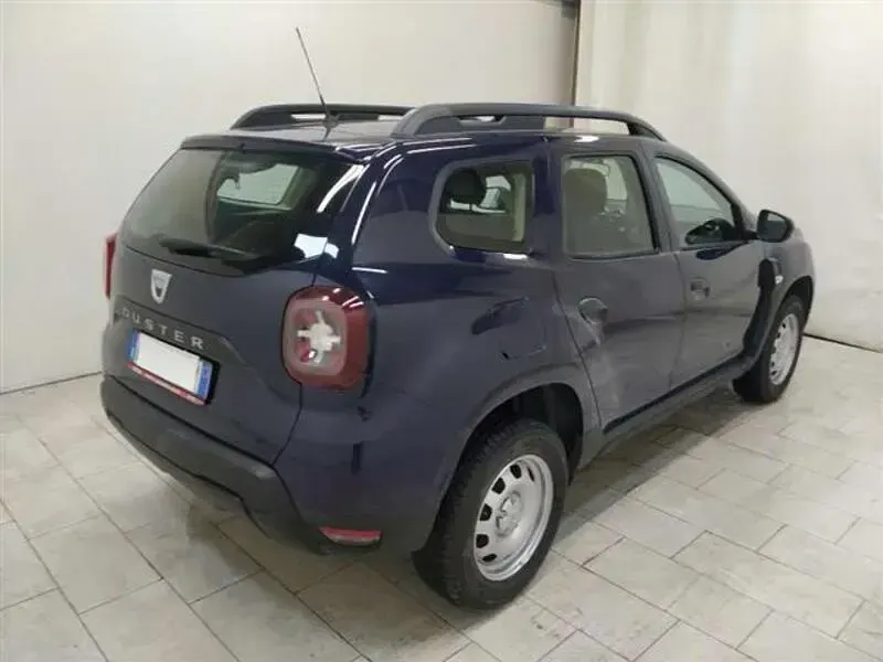 Usata Dacia Duster Essentiel 100 CV (73 kW) 2020 Blu SUV