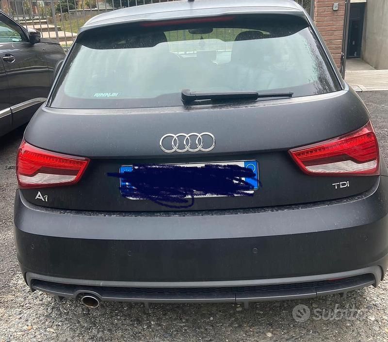 Usata Audi A1 116 CV (85 kW) 2018 Nero Utilitaria