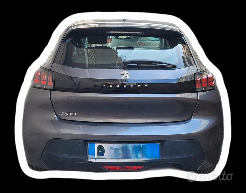 Usata Peugeot 208 102 CV (75 kW) 2021 Grigio Utilitaria