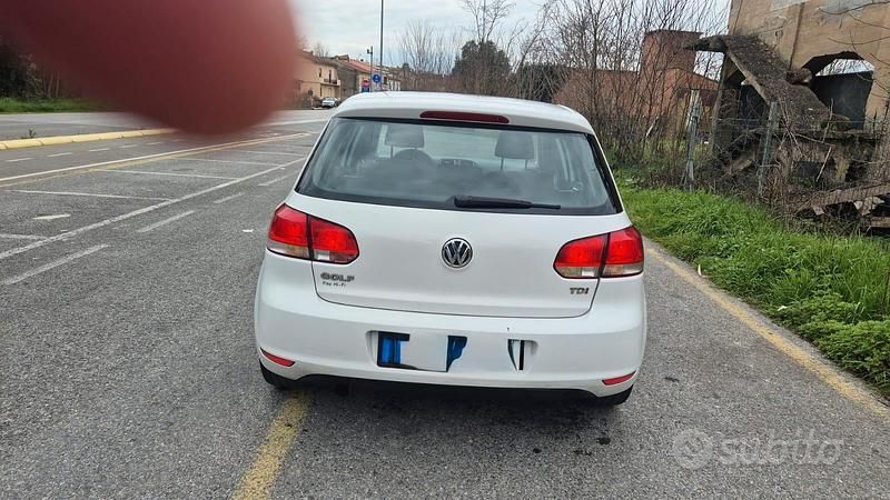Usata VW Golf VII 105 CV (77 kW) 2012 Berlina