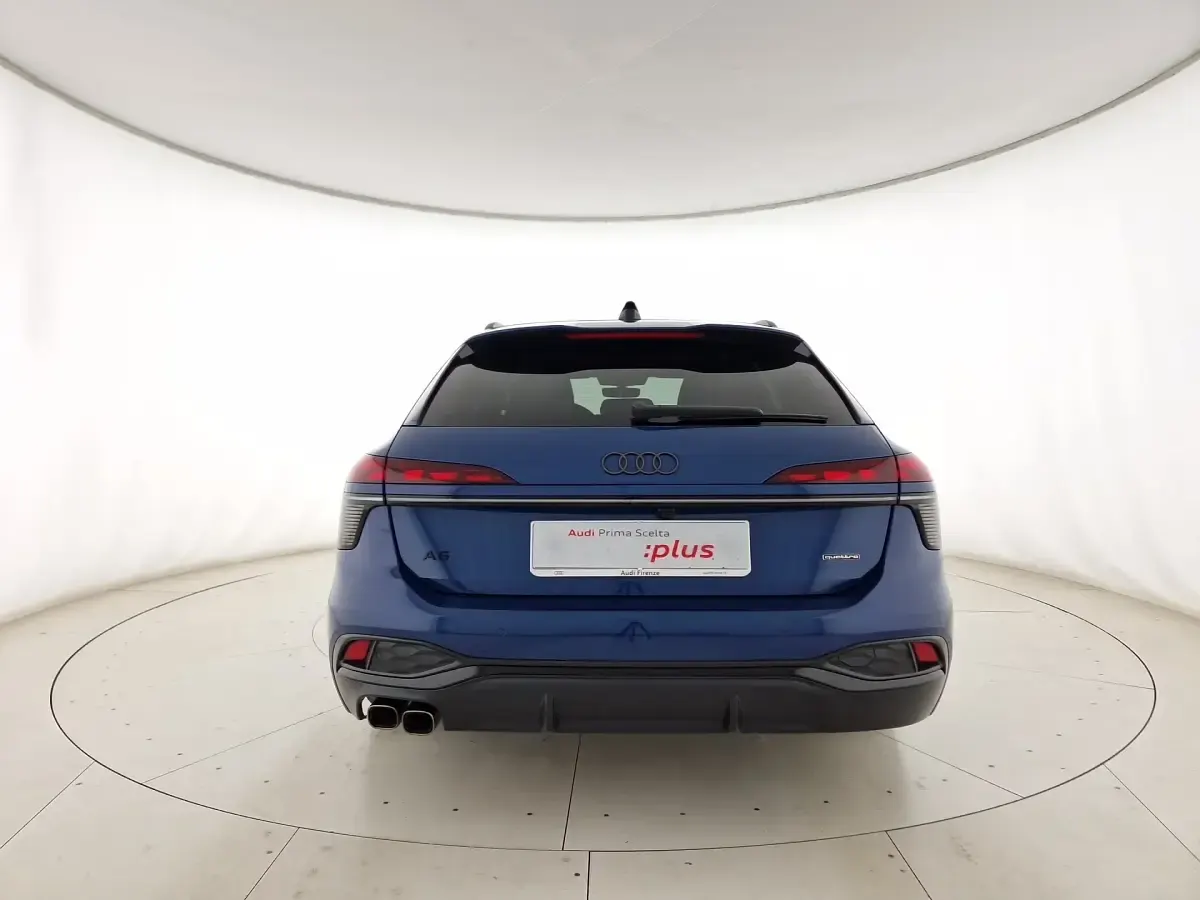 Usata Audi A6 S-Line 204 CV (150 kW) 2025 Blu ascari metallizzato Station wagon