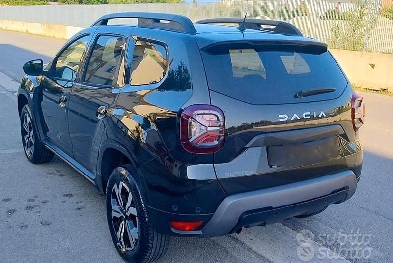 Usata Dacia Duster 90 CV (66 kW) 2023 Nero SUV