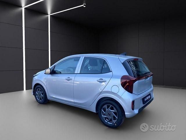 Nuova Kia Picanto Urban 61 CV (44 kW) 2025 Argento Utilitaria