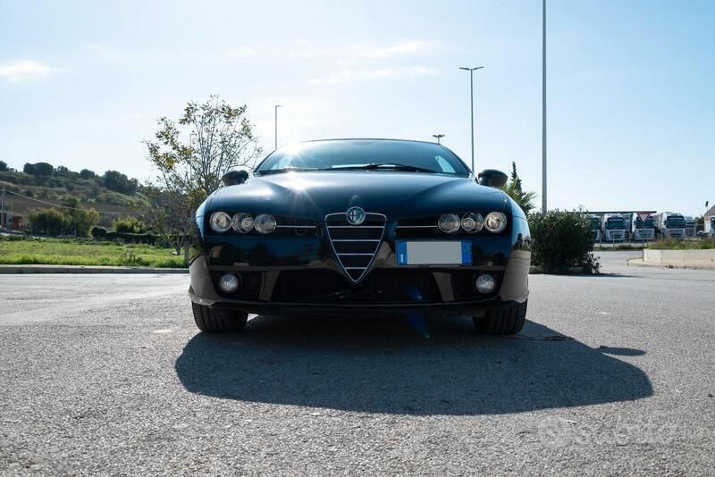 Usata Alfa Romeo Spider 200 CV (147 kW) 2008 Nero Cabrio