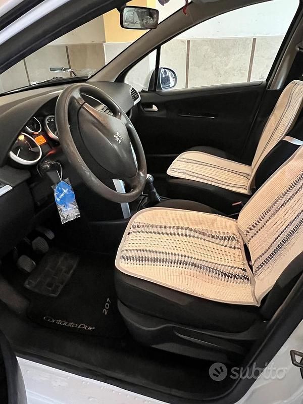 Usata Peugeot 207 88 CV (64 kW) 2011 Bianco Berlina