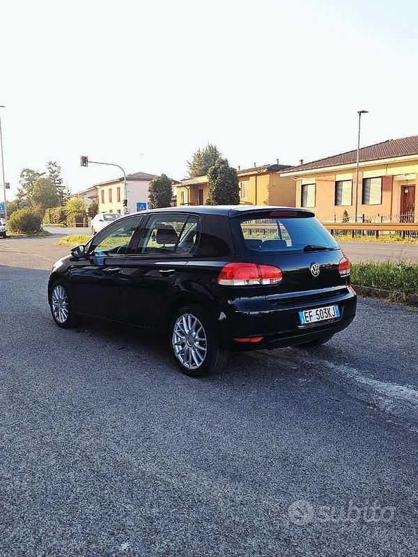 Usata VW Golf VI United 80 CV (58 kW) 2011 Nero Utilitaria