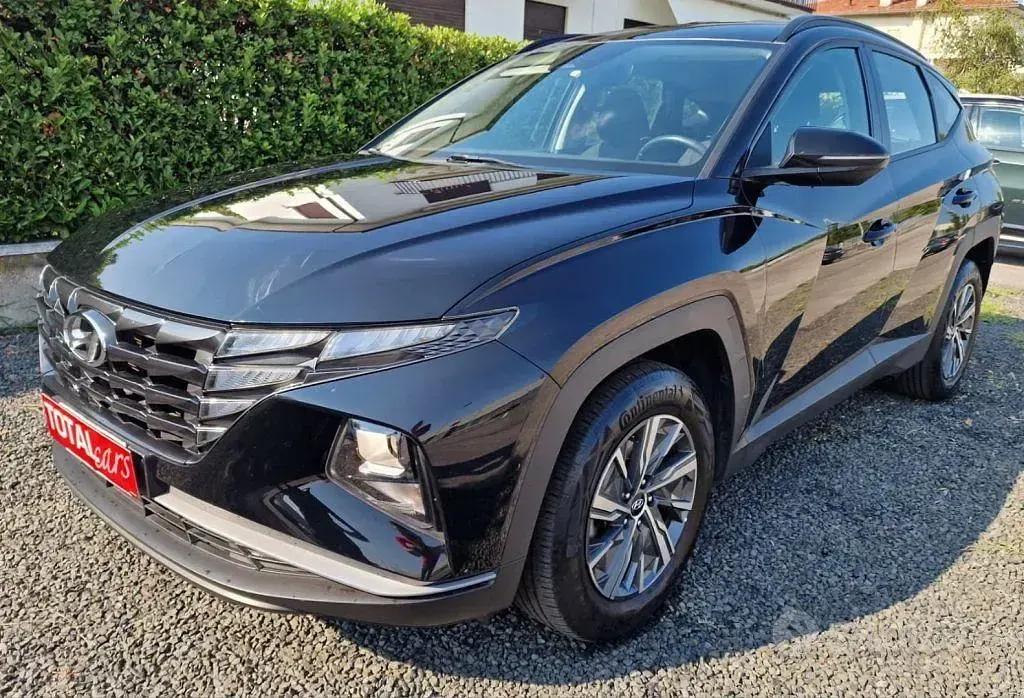 Usata Hyundai Tucson 116 CV (85 kW) 2021 Nero pastello SUV