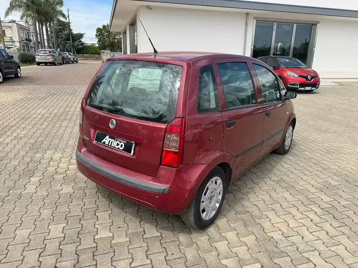Usata Fiat Idea 95 CV (69 kW) 2005 Rosso Monovolume