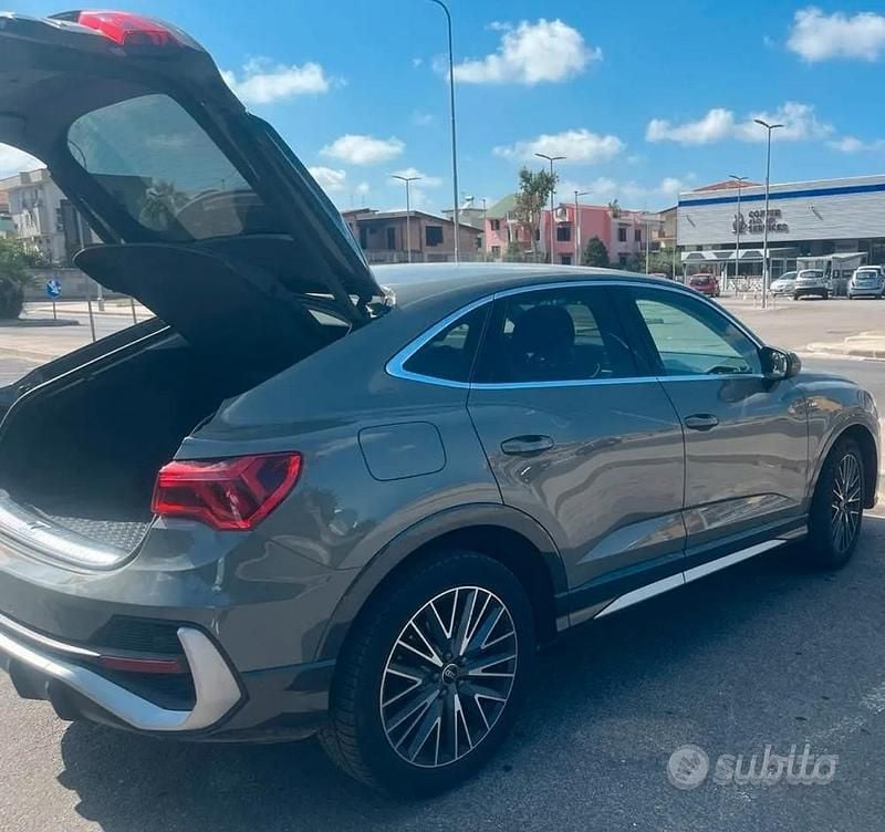 Usata Audi Q3 Sportback S-Line 150 CV (110 kW) 2022 Grigio SUV