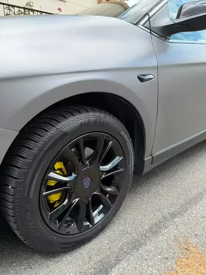 Usata Lancia Delta 75 CV (55 kW) 2010 Grigio Utilitaria