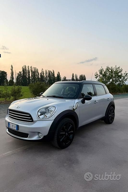 Usata Mini Cooper Countryman 122 CV (89 kW) 2012 Grigio SUV