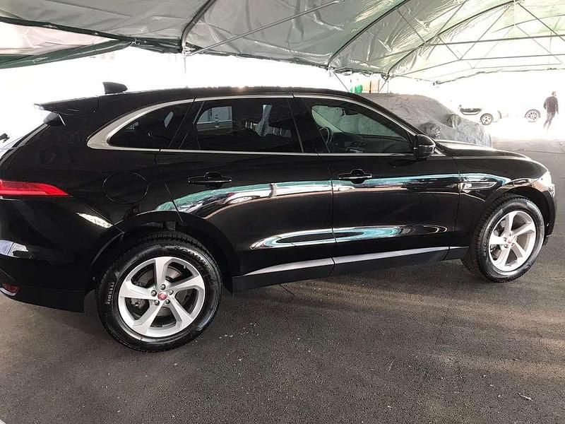 Usata Jaguar F-Pace Prestige 179 CV (131 kW) 2019 Nero SUV