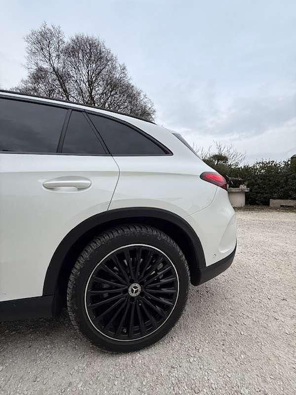 Usata Mercedes GLC220 AMG Line Premium Plus 197 CV (144 kW) 2023 Bianco SUV