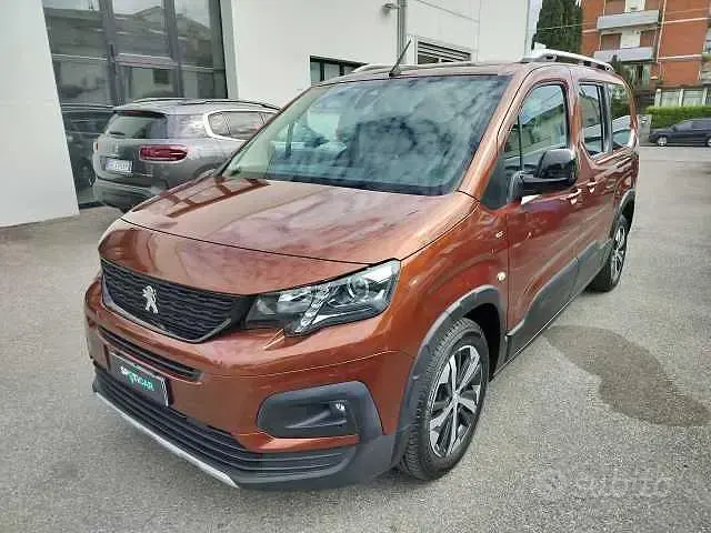 Gebraucht Peugeot Rifter GT 131 PS (96 kW) 2022 Orange Van / Kleinbus