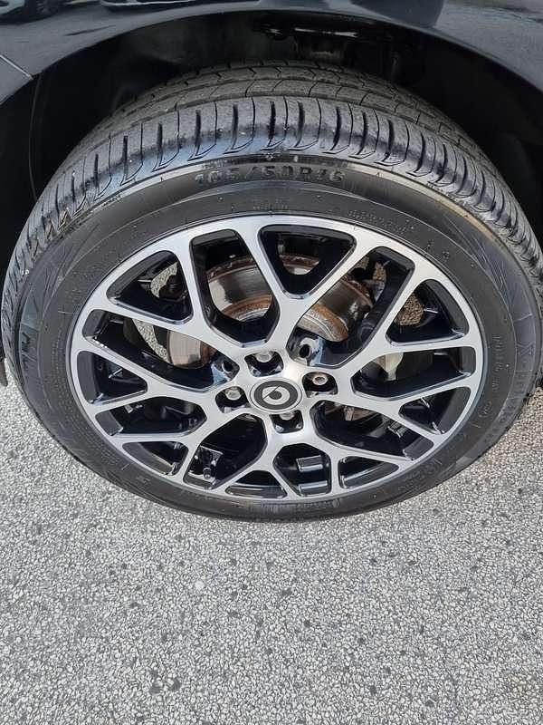 Usata Smart ForFour Passion 71 CV (52 kW) 2017 Nero Utilitaria