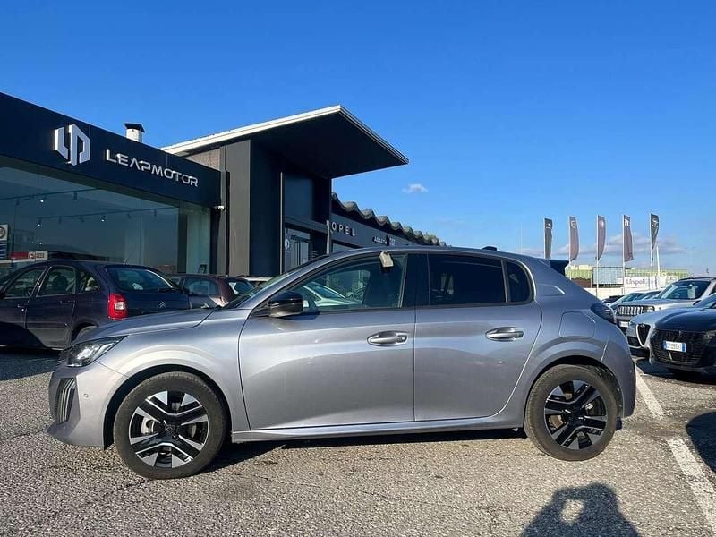 Usata Peugeot 208 Allure 110 CV (80 kW) 2025 Grigio Utilitaria