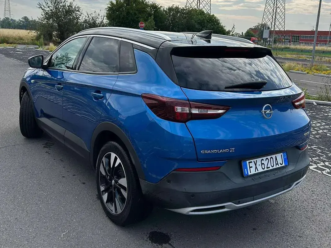 Usata Opel Grandland X Business 131 CV (96 kW) 2019 Blu/azzurro SUV