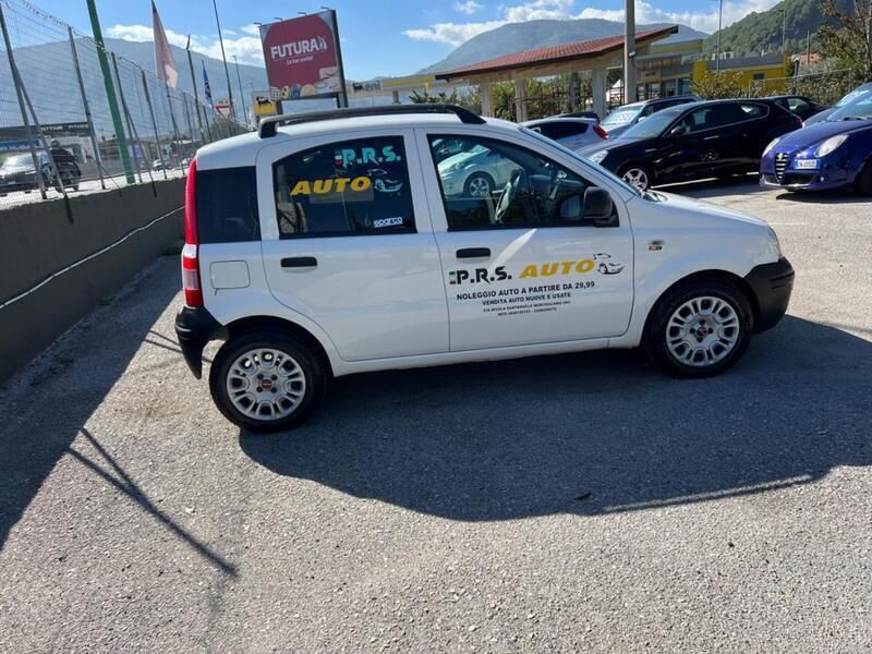 Usata Fiat Panda Active 69 CV (50 kW) 2011 Bianco Utilitaria
