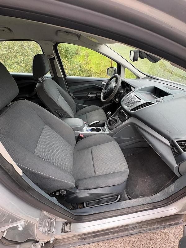 Usata Ford C-MAX 120 CV (88 kW) 2011 Grigio Monovolume