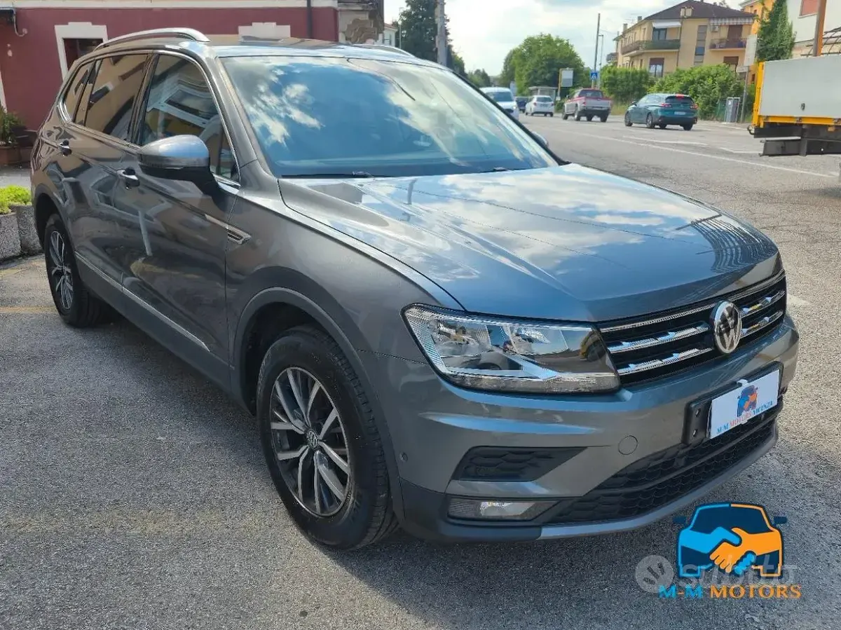Usata VW Tiguan Allspace 150 CV (110 kW) 2021 Grigio SUV