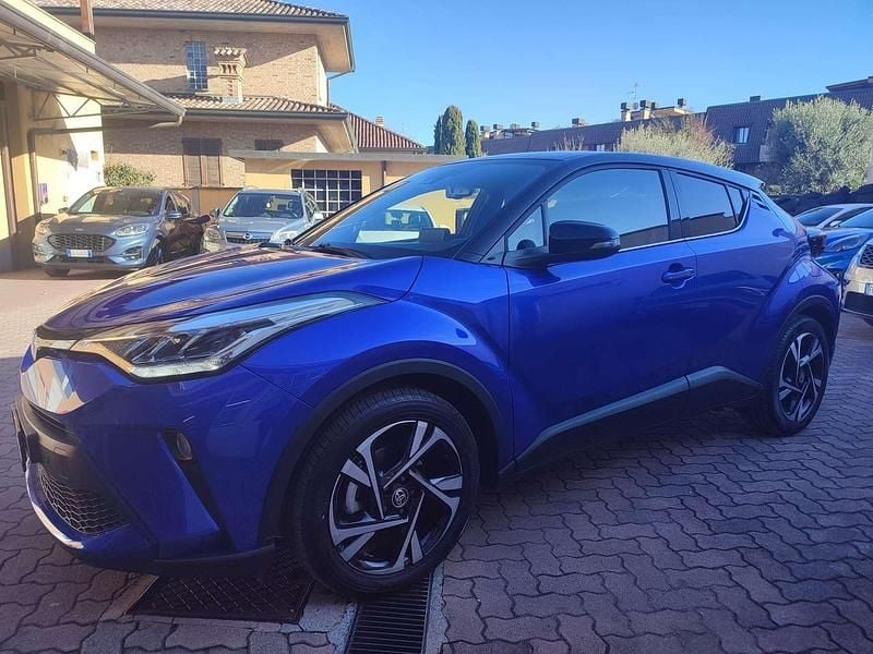 Usata Toyota C-HR Trend 184 CV (135 kW) 2022 Blu/azzurro SUV