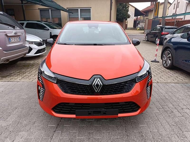 Nuova Renault Clio V Evolution 67 CV (49 kW) 2025 Arancione Berlina