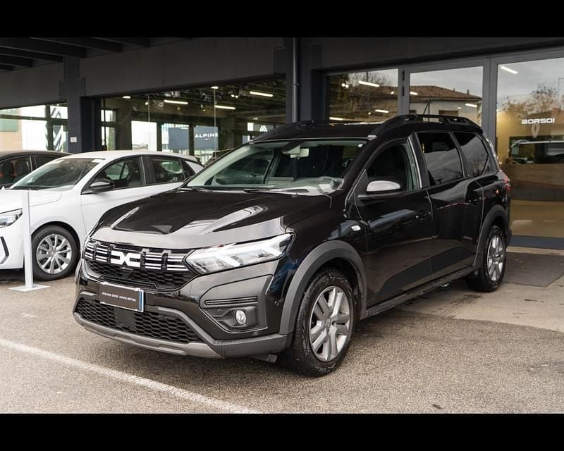 Usata Dacia Jogger Extreme 101 CV (74 kW) 2022 Nero Monovolume