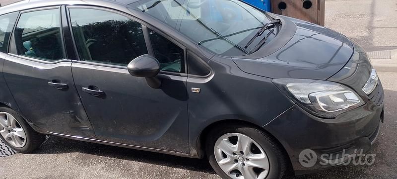 Occasion Opel Meriva 136 PK (100 kW) 2015 Grijs MPV