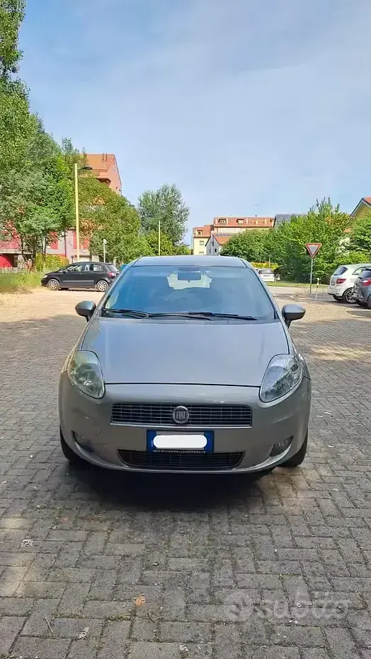 Usata Fiat Grande Punto 2009 Grigio Utilitaria