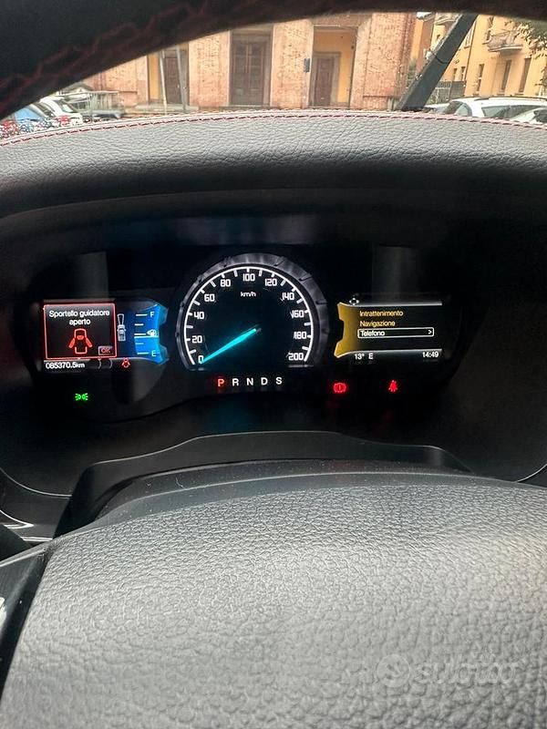 Usata Ford Ranger 213 CV (156 kW) 2022 Blu Pick-up