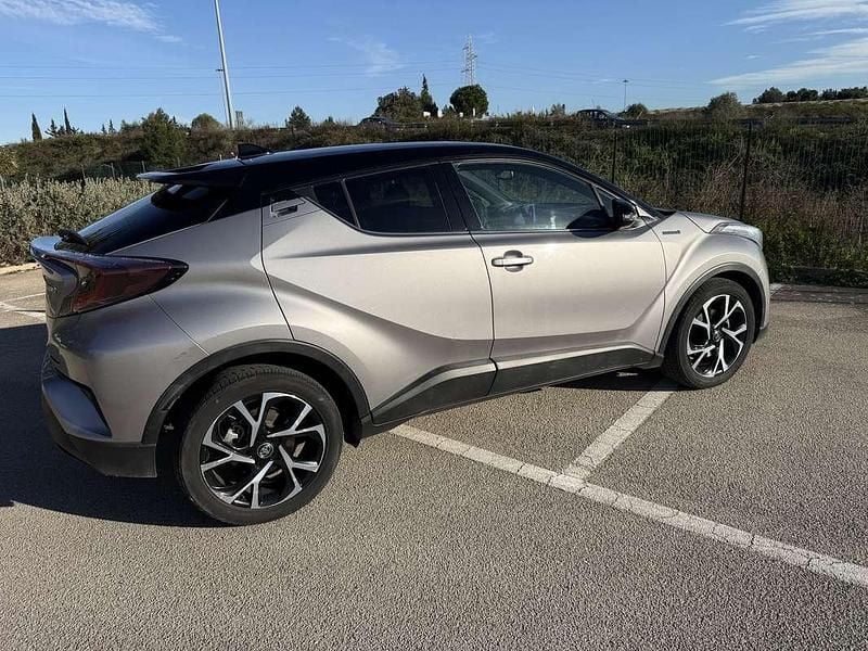 Usata Toyota C-HR Style 122 CV (89 kW) 2017 Grigio SUV
