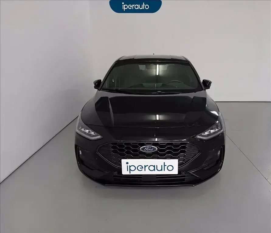 Usata Ford Focus ST-Line 125 CV (91 kW) 2023 Nero Berlina