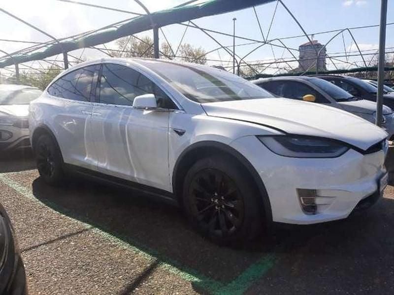 Usata Tesla Model X Long Range AWD 158 kW (215 CV) 2019 Bianco met SUV
