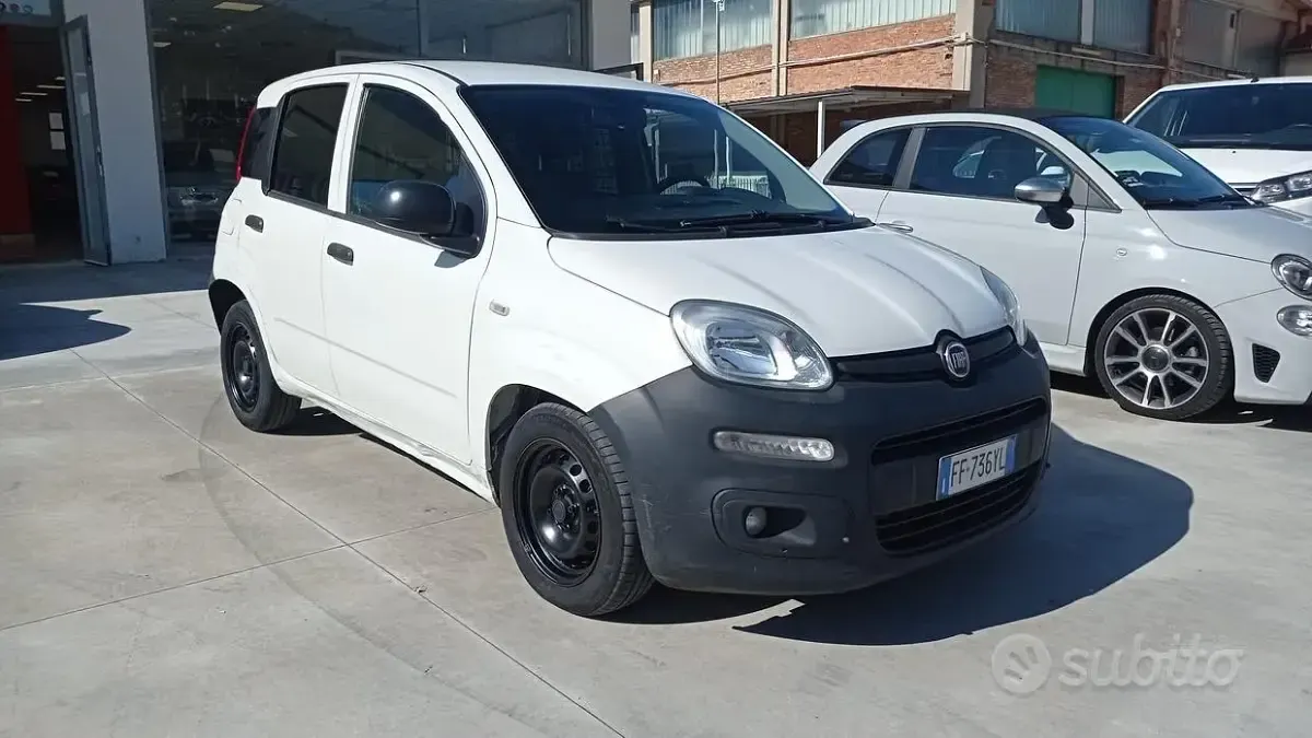 Usata Fiat Panda 80 CV (58 kW) 2016 Bianco Utilitaria