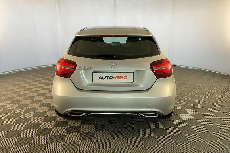 Usata Mercedes A180 Urban 110 CV (80 kW) 2016 Argento