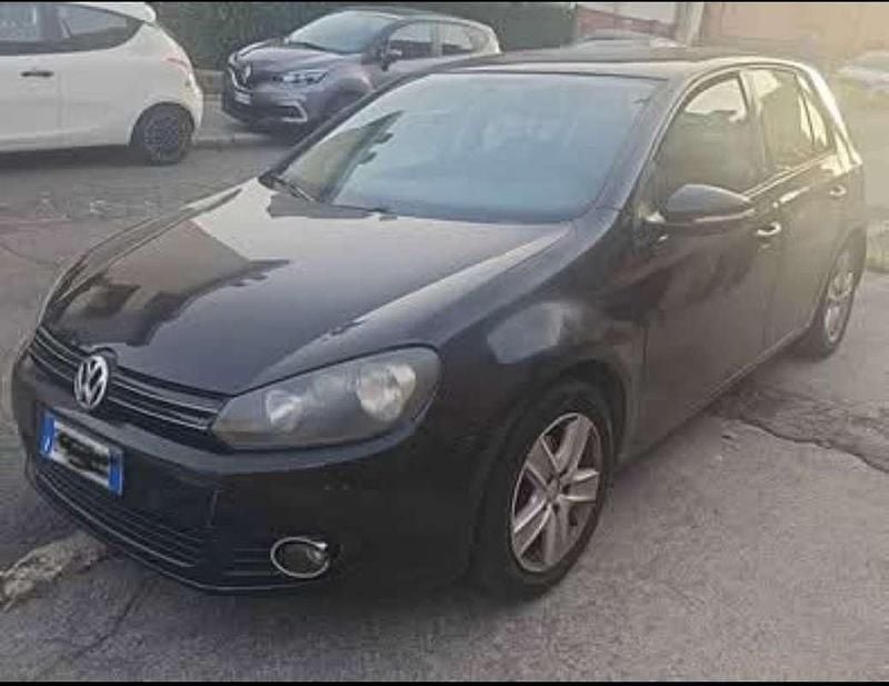 Usata VW Golf VI 105 CV (77 kW) 2010 Utilitaria