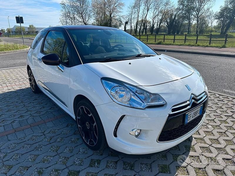 Usata Citroën DS3 Sport Chic 156 CV (114 kW) 2011 Bianco Utilitaria