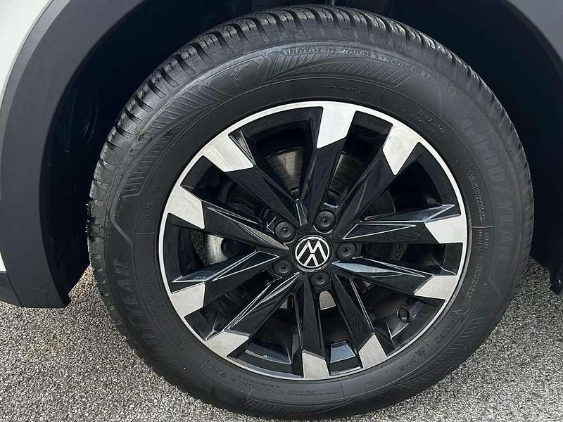 Usata VW T-Cross Sportline 95 CV (69 kW) 2022 Pure white SUV