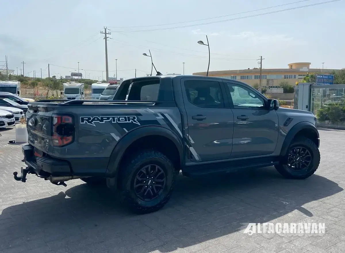 Usata Ford Ranger Raptor 292 CV (214 kW) 2024 Grigio Pick-up