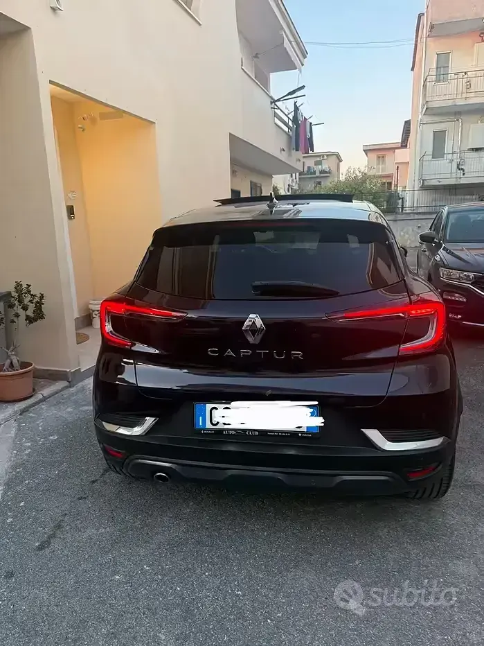 Usata Renault Captur Initiale Paris 116 CV (85 kW) 2020 Nero SUV