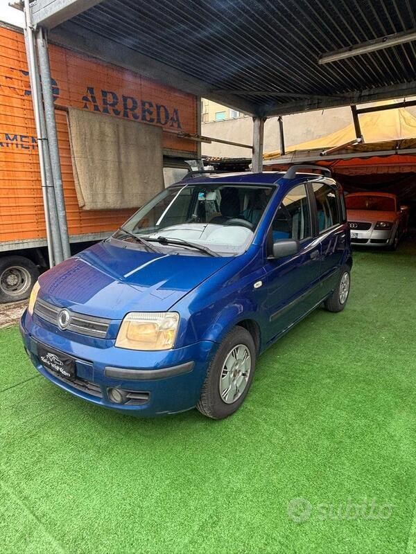 Blu Usata 2005 Fiat Panda Due volumi | 2900 € (Buon prezzo) - Immagine 1/4