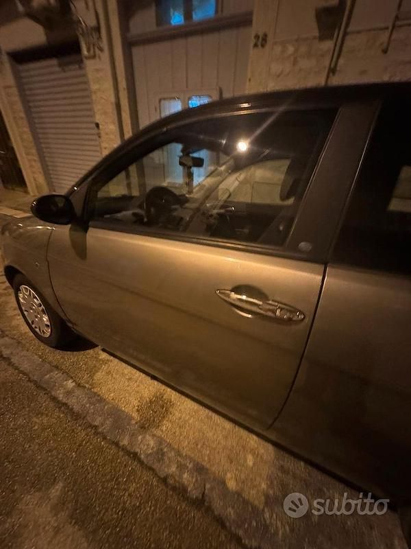 Usata Lancia Ypsilon 2005 Marrone Utilitaria