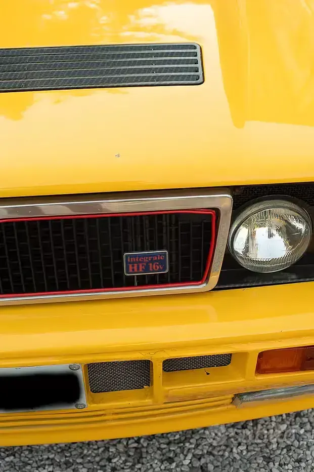 Usata Lancia Delta 196 CV (144 kW) 1990 Giallo Utilitaria