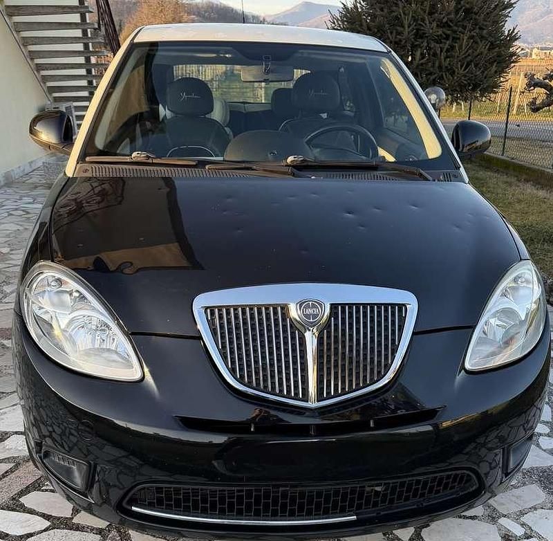 Usata Lancia Ypsilon 75 CV (55 kW) 2010 Utilitaria