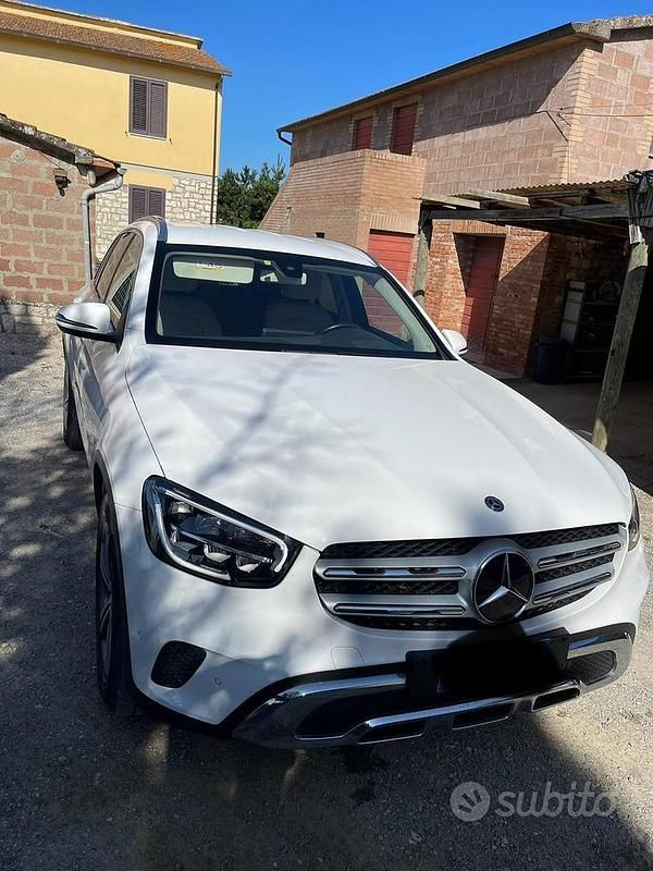 Usata Mercedes GLC220 194 CV (142 kW) 2019 Bianco SUV