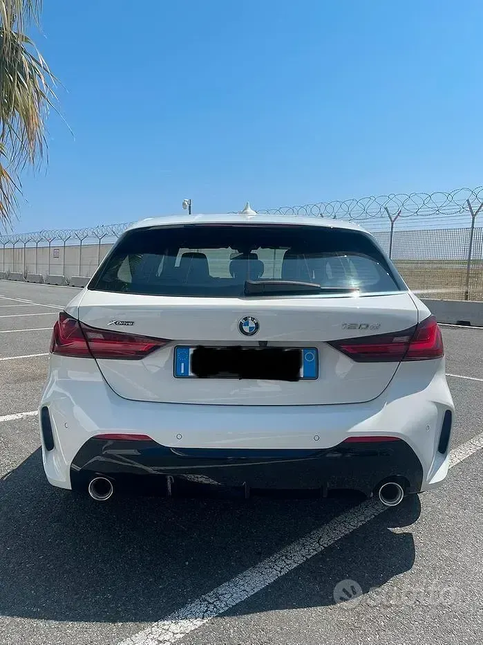 Usata BMW 120 M Sport 190 CV (139 kW) 2023 Bianco Berlina