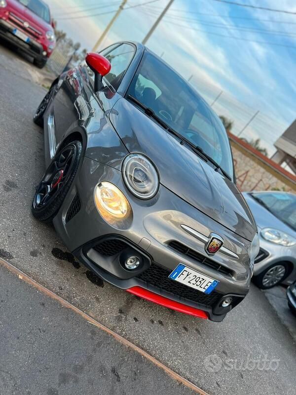 Grigio Usata 2019 Abarth 595 Turismo Due volumi | 19.500 € (Molto cara) - Immagine 1/4