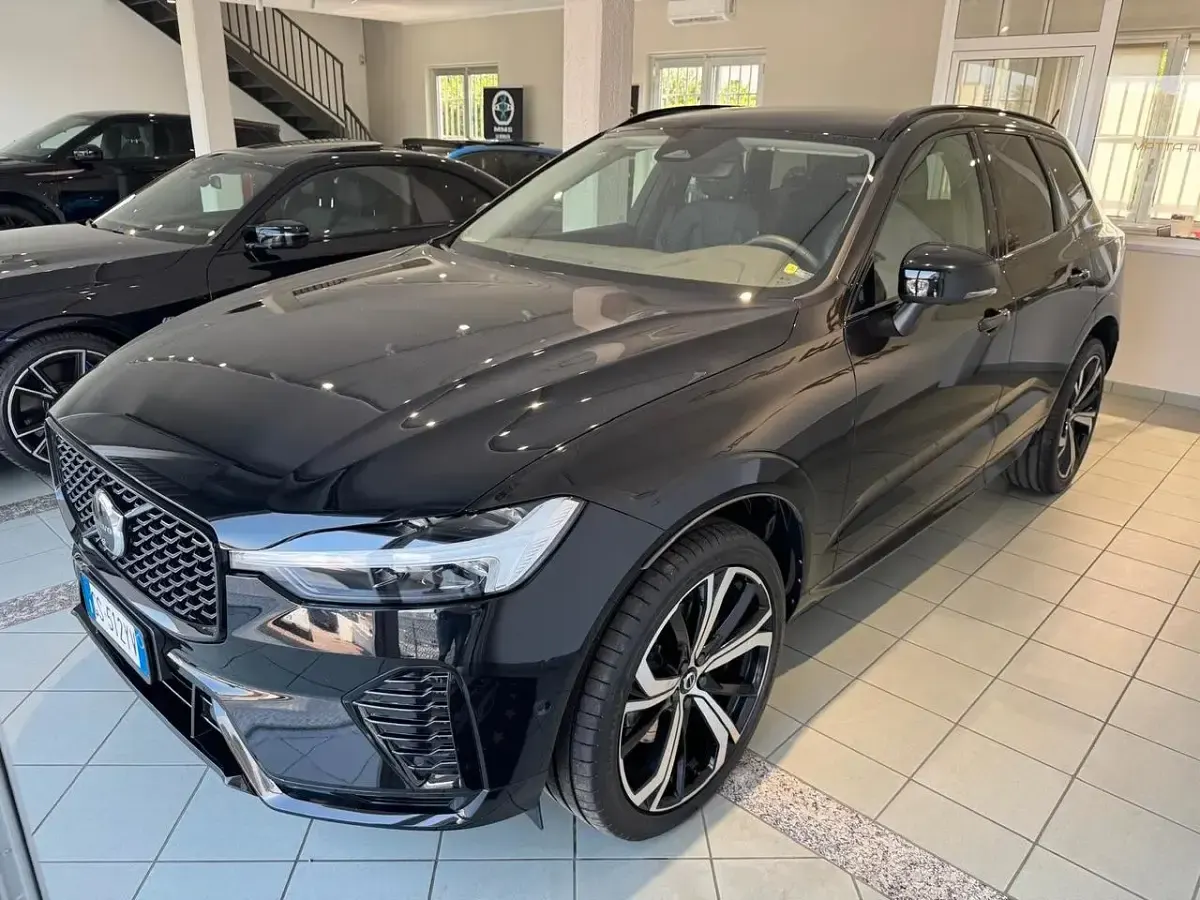 Usata Volvo XC60 Plus 197 CV (144 kW) 2024 Nero SUV